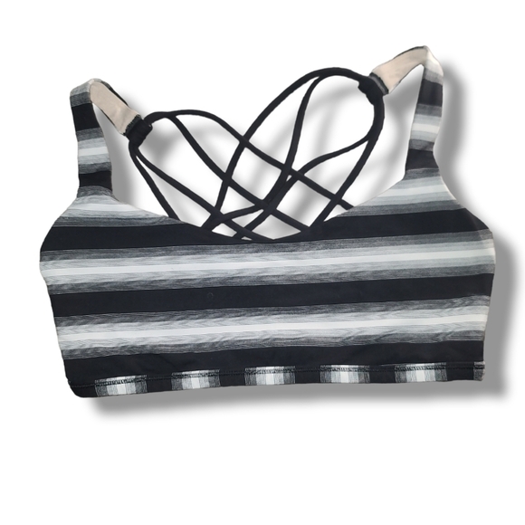 LULULEMON Free To Be Wild Black White Capilano Stripe Sports Bra - Picture 5 of 7